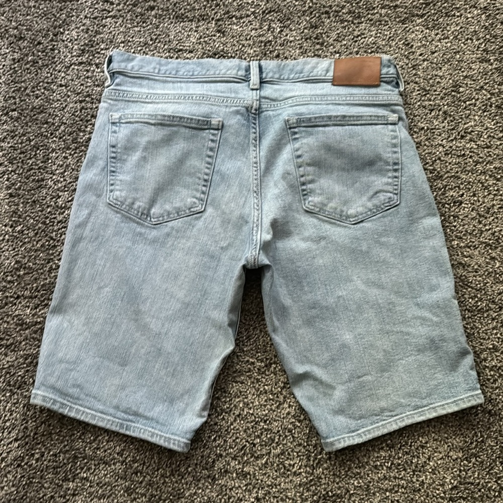 H&M Denim Shorts - Picture 2 of 5
